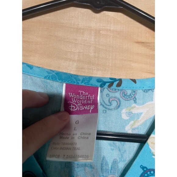 Disney tinker bell scrub top. The wonderful world of Disney: large - Picture 3 of 3